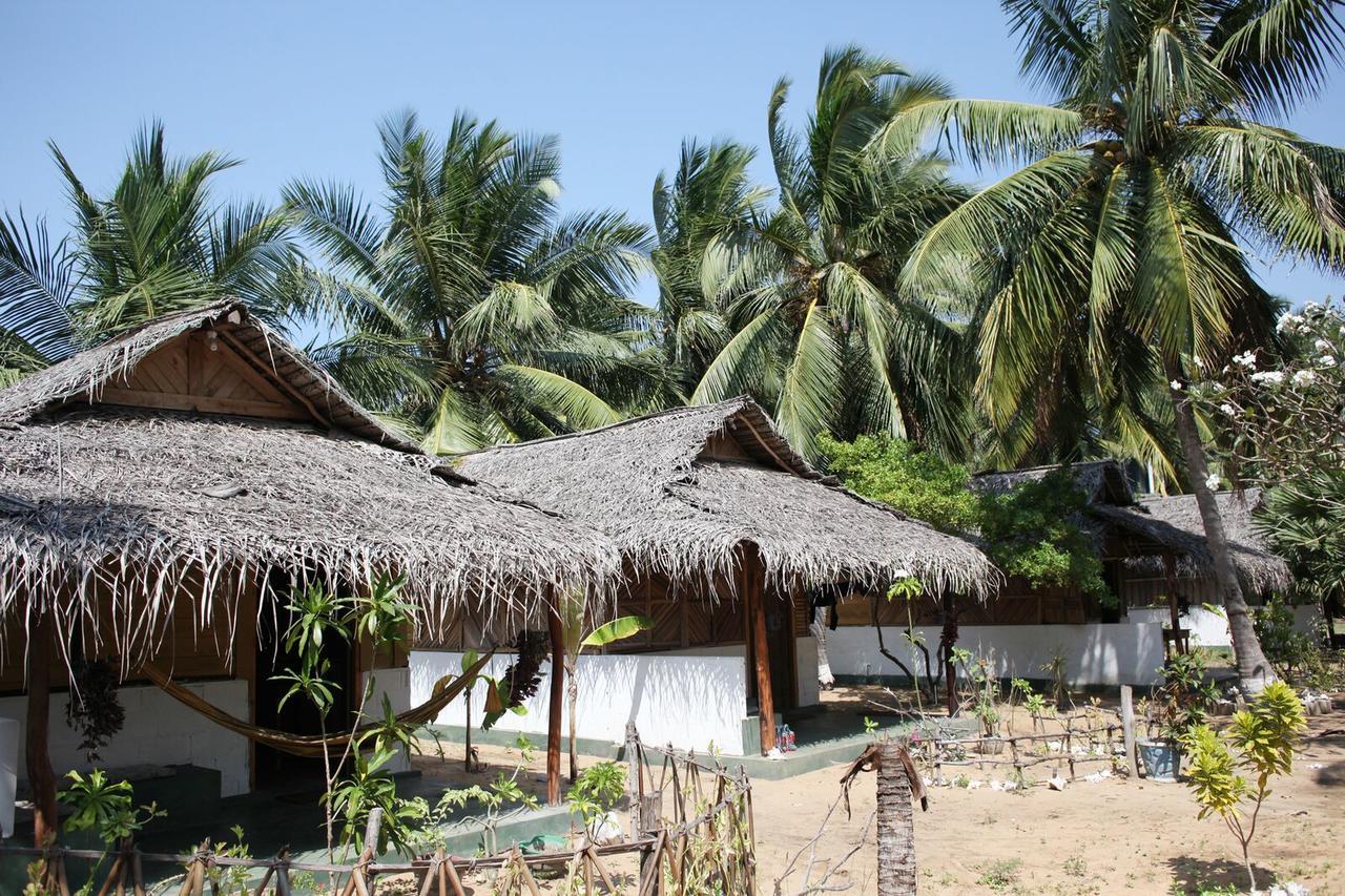 Sun Wind Beach Kalpitiya Kite Resort エクステリア 写真
